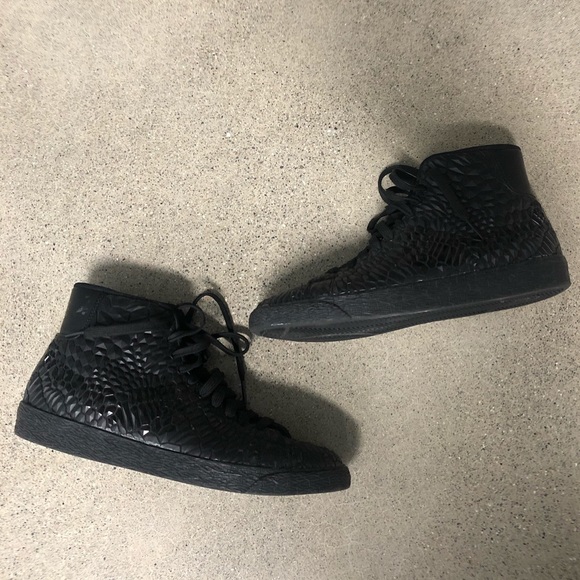 Nike Shoes - Nike Blazer Sneakers